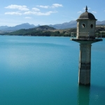 The glorious azure waters of the 'Embalse de los Bermejales'