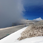 Contrasting conditions on the mean slopes of the Ventoux